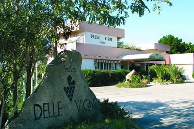 Hôtel Delle Vigne à Baja Sardinia Extérieur photo